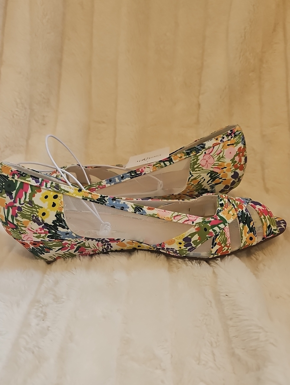 East 5th Multicolor Floral Mesh Flats